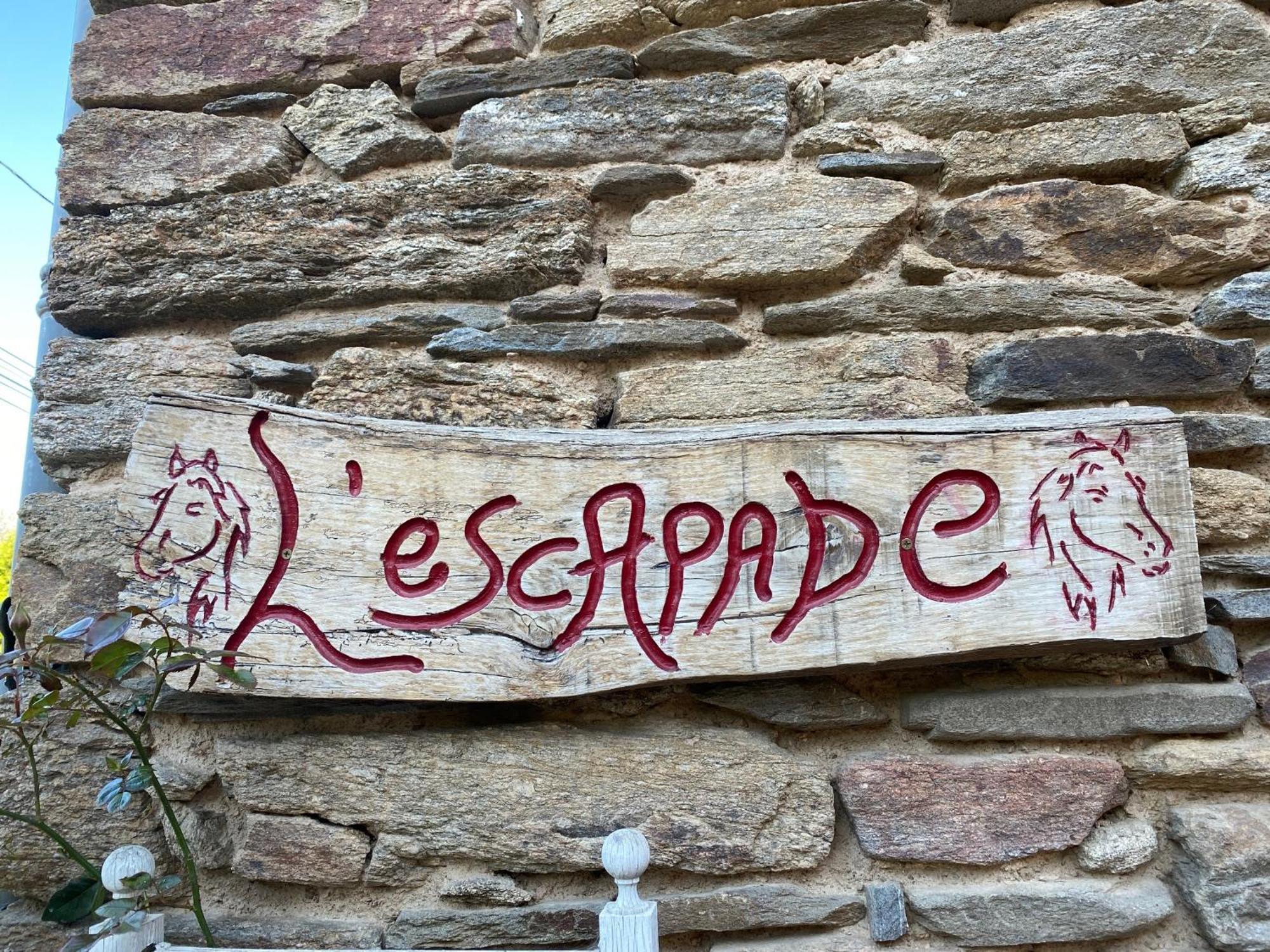 L'Escapade De Jos , Chambres Et Table D'Hote 蓬德萨拉尔 外观 照片